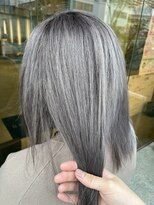 ブランシェ 高蔵寺店(BRANCHE)&nbsp;◆ハイトーンカラー◆シルバーグレージュ【北川】