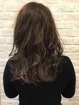 フェーデヘアーデザイン(fede hair design) ナチュラルグレージュスタイル