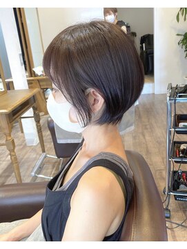 リム(Limb) 【Limb】耳かけ　コンパクトショート  丸み　くびれ