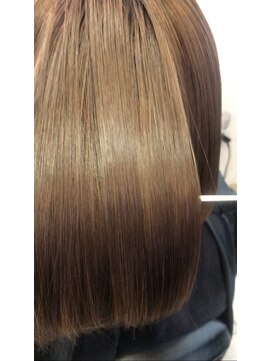 エクラート リラ 立川店(ECLART lilas.) 縮毛矯正 × ボブ 《吉田》