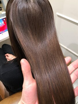 フレーム へアアンドトリートメント 天王寺北口店(FRAME) [FRAME 天王寺北口店] 艶カラー透け感ブラウン