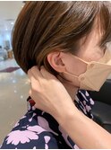 インナーカラー ハイライト 大人ショートボブ 白髪ぼかし