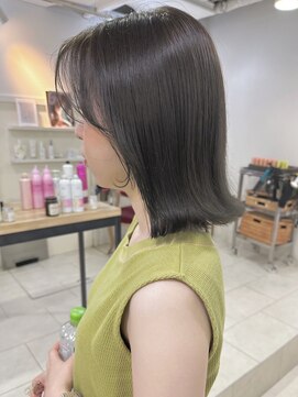 ケーツー心斎橋 クイーンズガーデン バイ ケーツー(K two QUEEN'S GARDEN by K two) 3分で巻けるボブ*アイスグレージュカラー*シルキーベージュ*美髪