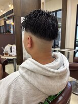 ヘアースペースブルーム ヒーロー 園田店(HAIR SPACE BLOOM hero)&nbsp;メンズカットフェードスタイル
