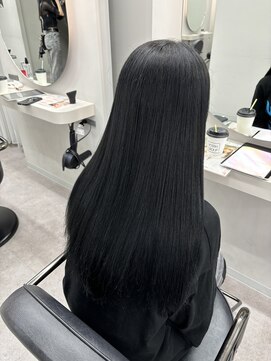 リリー(Lilley) 《出永 彩花style》韓国ヘア/艶カラー/髪質改善/水素カラー