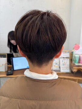 ロミー 本厚木(ROMMY.) 20代～50代◎丸み刈り上げマッシュショート髪質改善ブラウン