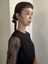 オン眉　ロングヘアアレンジ