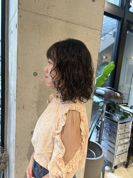 レジュアル(RESSUAL) ミディアムパーマ　/ スパイラルパーマ　/強めパーマ