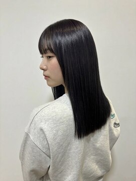 ヘアースタジオ ゼン カロン(Hair studio Zen kalon) ダークアッシュ/レイヤーカット/20代/30代/40代/50代
