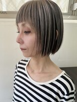 ヴェルデ(Verde) アンブレラカラー×ショートボブ