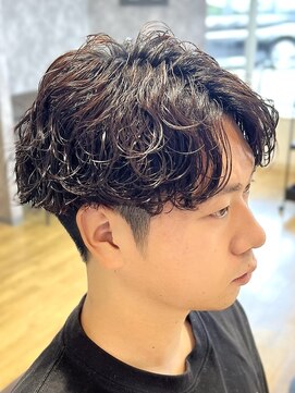 デプト(DEPT.) 波巻きスパイラルパーマセンターパートシャドウパーマツイスト