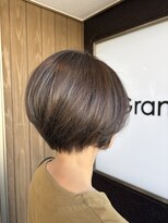 グランミリ(Grand mm) 乾かすだけで決まる丸みショート