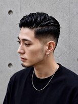 アル あびこ(aru.) 男らしくキマるフェード×ツーブロックショート