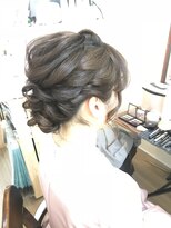 ロカット サロン(Roquat Salon)&nbsp;ゆるふわ大人アップアレンジ【ヘアアレンジ　立川/立川南/袴】