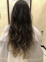 ヘアスタジオ クー(Hair Studio XYY) ハイライトカラー グラデーション ベージュ
