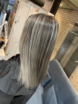 ラフ 難波店(LAFF) #黒髪#ボブルフ#ネビージュ#小顔#ワンレン