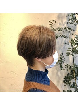 リカモ(ricamo) ベージュ×ハンサムショート