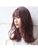 ピンクブラウン×外ハネミディアム
