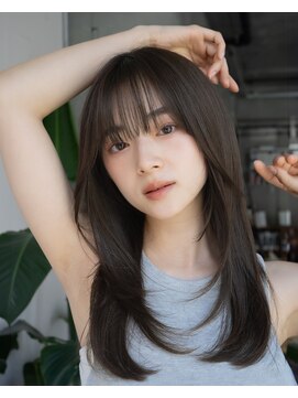 エインアンリー 明治神宮前(AIN.ANLY.) レイヤーカット/顔まわりレイヤー/顔まわりカット/前髪カット