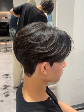 ザ サードヘアー 津田沼 (THE 3rd HAIR) ニュアンスセンターパートダウンパーマ