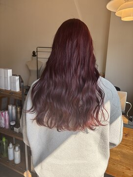 エイト(eito) 赤みを生かした暖色系カラー