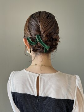 シアター(CIARTOR) ツイストヘアセット