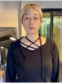 ピクシーショート/小顔に見せるヘア/ブリーチ/名古屋伏見