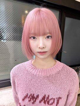 シオン(shion) ボブ前髪カットハイトーンダブルカラー_F21365