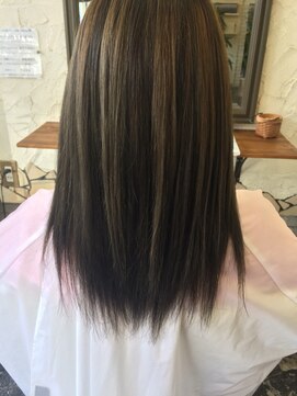 ビーカット(Be cut) インパクト抜群!個性的ハイライト♪