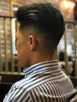 ヘアー カスタム スタジオ カルチャー(HAIR KUSTOM STUDIO KULTURE)の写真/【河原町徒歩1分/人気のメンズサロン】"男らしい"が叶うカット技術がオススメ★ビジネスシーンにも妥協なし