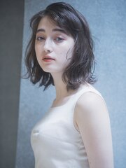 大人美髪セミディ柔らかフレンチボブヘア