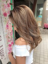 ヘアー デザイナーズ クルー ドルフィン(HAIR DESIGNERS CREW dolphin) High tone milk tea beige