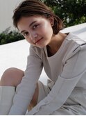センターパート×王道ブラウンヘアー