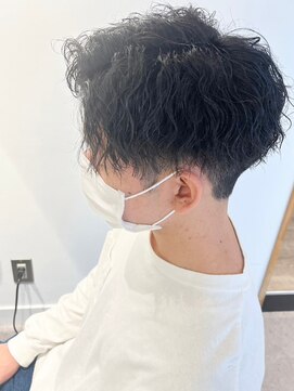 ネオリーブ クーロ メゾン 横浜(Neolive curro Maison) 波巻きスパイラル×ツイストパーマ[メンズ]