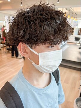 ウェイビーエフティフィフス 横浜西口(WAVEY ft.fifth) 波巻きスパイラルツイストスパイラルパーママッシュメンズヘア