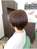 ショートボブ