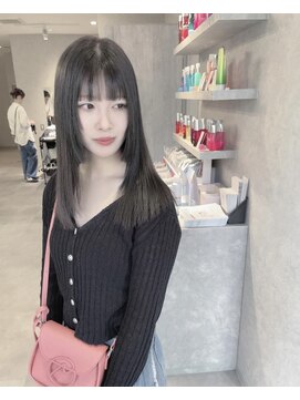 ソル(SOL) セミロング/グレージュカラー