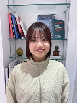 ビビディバビディブー 枚方ビオルネ店(Bibbidi.bobbidi.boo) 切りっぱなしボブ/ワインレッド