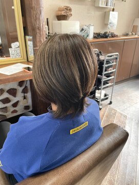 アート(art) くびれショートウルフ