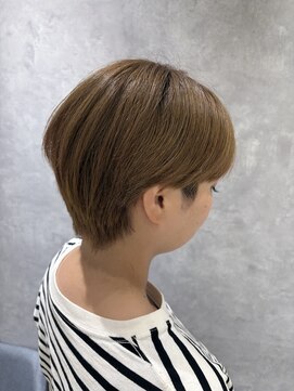 フレームプラス 御堂筋難波店(FRAME +) ハイトーンショート☆