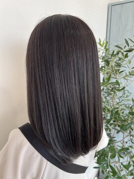 リルノーティス(Lil notice) エドルカラーで作る透け感◎暗髪グレージュヘア