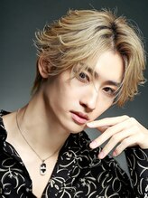 リップス 天神(LIPPS) 【LIPPS天神】マッシュウルフフェザーパーマ ハイトーンヘア