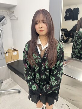 レイヤーカット　× 透け感カラー