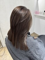 ミヨン 京都烏丸店(miyon)&nbsp;【miyon】韓国レイヤーカット×暗髪カラー×髪質改善
