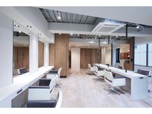 ユアーズ ヘアー 新宿EAST(youres hair)