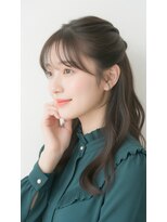 コートフィールエー(CO_T feel.a)&nbsp;透け感シースルーバング×清楚系ハーフアップ