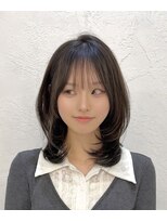 アナ ラーナ(Anna Lanna)&nbsp;軽やかに動く大人のミディアムレイヤー