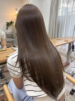 ノーヴィス 心斎橋(NOViiiCE) ハッシュカット/ヘーゼルベージュ/グレージュ