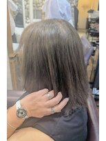 アズーア ヘアーアンドスパ(azure hair&spa) ブリーチに合わせた明るい白髪染めカラー