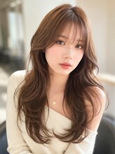 【MIRA一押しのこの秋冬オススメミディアム・ロングヘア】